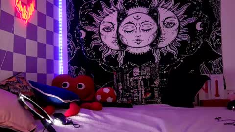 Snapshot of verosmit1 chatting on 03.06.25        online show from 03.06.25