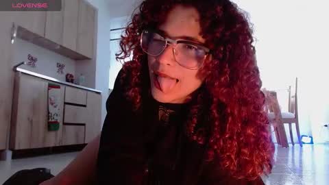 Snapshot of vicky_crazy chatting on 01.03.25 Vicky  online show from 01.03.25