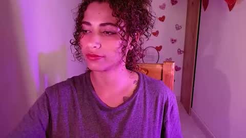 Snapshot of vicky_crazy chatting on 02.22.25 Vicky  online show from 02.22.25