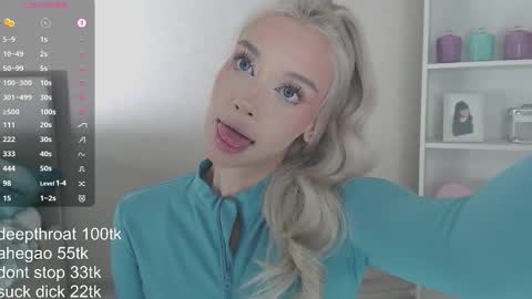 Snapshot of vickyfuckingdoll chatting on 10.12.25 vickyfuckingdoll online show from 10.12.25