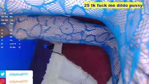 Snapshot of vickytera777 chatting on 02.14.25 vickytera777 online show from 02.14.25