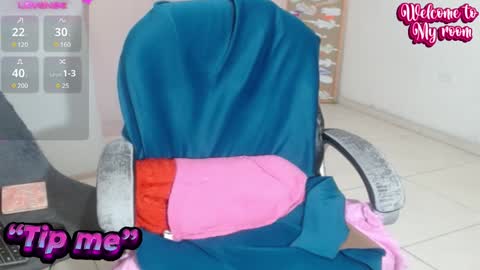 Snapshot of victoria_miler chatting on 12.05.24 VICKY online show from 12.05.24