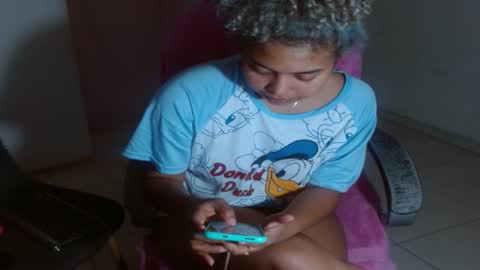 Snapshot of victoria_miler chatting on 12.22.24 VICKY online show from 12.22.24