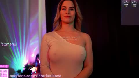Snapshot of victoriahillova chatting on 02.11.25 Victoria Hillova online show from 02.11.25