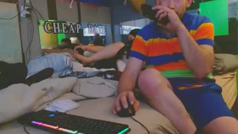 victoriajohn online show from 11.22.25