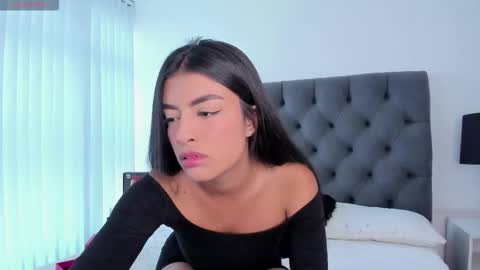 Victoria online show from 11.28.25