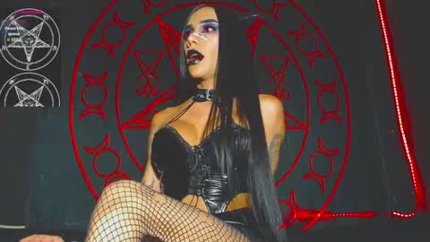 Snapshot of victoriavampire666 chatting on 02.21.25 Victoria Vampire online show from 02.21.25