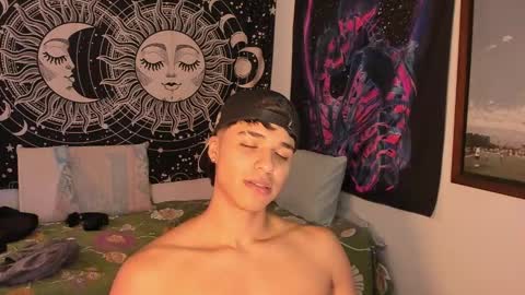 Victorino Jhonson online show from 12.27.24