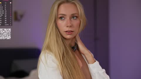 Snapshot of vika54784 chatting on 10.05.25 vika54784 online show from 10.05.25