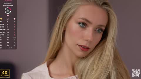 Snapshot of vika54784 chatting on 10.19.25 vika54784 online show from 10.19.25