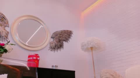 vikafever online show from 11.26.25