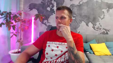 vikingchrisss online show from 10.05.25