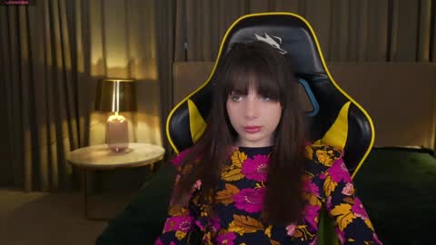 Snapshot of viktoria_storm chatting on 12.05.24 Alisa online show from 12.05.24