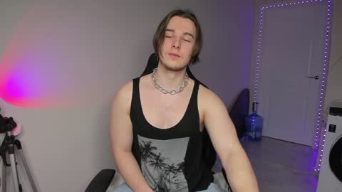 Vincent Strong online show from 12.06.24