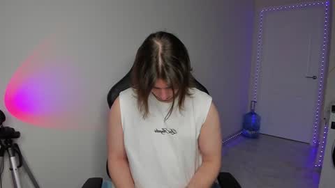 Vincent Strong online show from 01.27.25