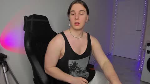 Vincent Strong online show from 01.31.25