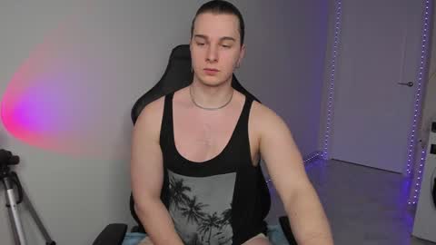 Vincent Strong online show from 02.03.25