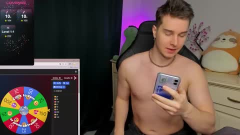 Vincent Strong online show from 11.22.25