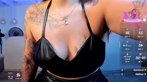 Violett  Everyday From 0530 to 1430 Col Time online show from 03.05.25