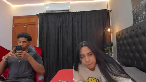 Violet and Myers online show from 11.22.25