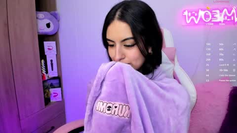 Snapshot of violet_catt chatting on 12.06.24 Violeta  online show from 12.06.24