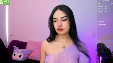 Snapshot of violet_catt chatting on 09.09.25 Violeta  online show from 09.09.25