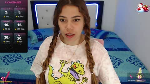 Snapshot of violet_stone22 chatting on 12.14.24 Violeta online show from 12.14.24