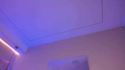 Violeta  online show from 10.14.25