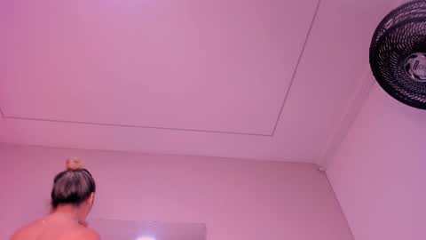 Violeta  online show from 12.04.25