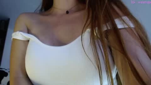 Snapshot of violeta_peter69 chatting on 12.03.24 Violeta Peter online show from 12.03.24