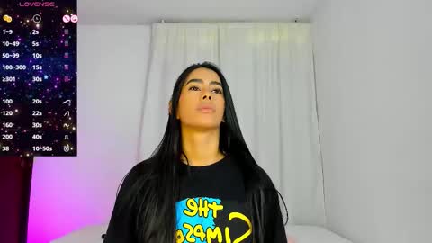 Violeta online show from 11.24.25