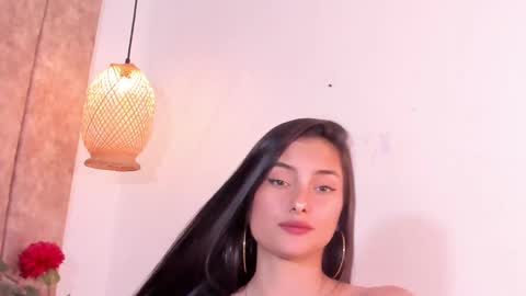 Snapshot of violethilton chatting on 02.27.25 violeth online show from 02.27.25