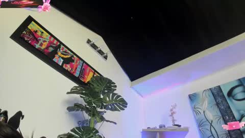 Snapshot of violetparkker chatting on 03.12.25 violetparkker online show from 03.12.25