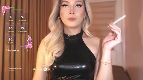 Best Of Both Worlds online show from 11.25.25