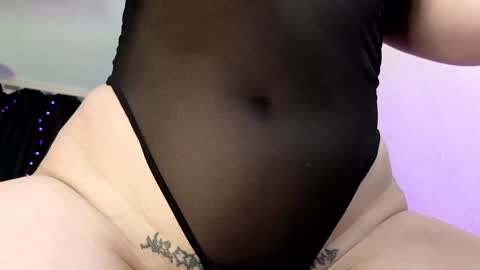 Snapshot of violetvio1ator chatting on 02.08.25 Dommy mommy online show from 02.08.25