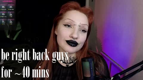 Snapshot of violetvio1ator chatting on 02.22.25 Dommy mommy online show from 02.22.25