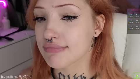 Snapshot of violetvio1ator chatting on 09.13.25 Dommy mommy online show from 09.13.25