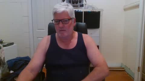 Snapshot of viper654321 chatting on 01.18.25 viper654321 online show from 01.18.25