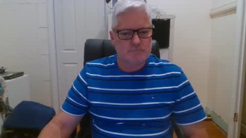 Snapshot of viper654321 chatting on 02.02.25 viper654321 online show from 02.02.25