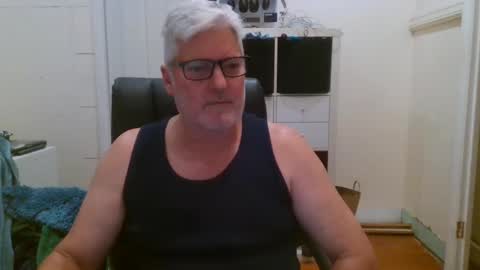 Snapshot of viper654321 chatting on 02.26.25 viper654321 online show from 02.26.25