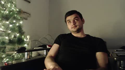 Snapshot of virgil____ chatting on 12.12.24 virgil____ online show from 12.12.24