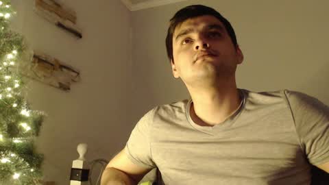 Snapshot of virgil____ chatting on 12.21.24 virgil____ online show from 12.21.24