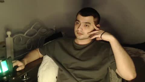 Snapshot of virgil____ chatting on 03.01.25 virgil____ online show from 03.01.25