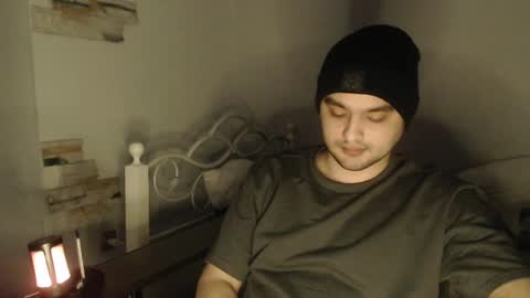 Snapshot of virgil____ chatting on 03.04.25 virgil____ online show from 03.04.25