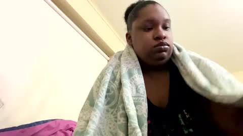 Snapshot of virgovirgiyne chatting on 02.24.25 DADDYS SLUT online show from 02.24.25