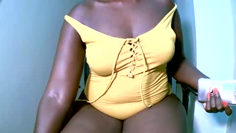 Your Virtual Wife online show from 03.10.25