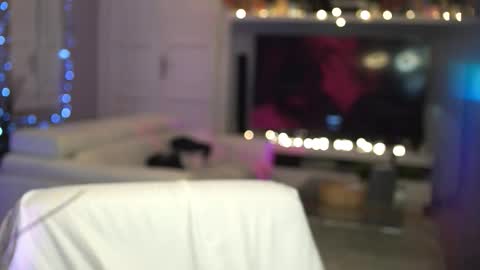 Snapshot of virtualexis chatting on 09.25.25 virtualexis online show from 09.25.25