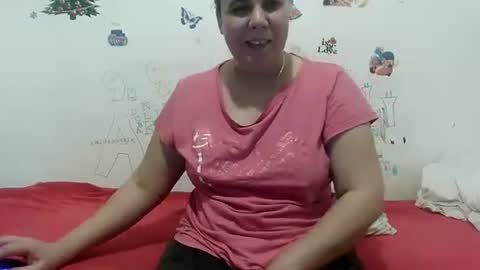 Snapshot of vixenbya chatting on 12.14.24 vixenbya online show from 12.14.24