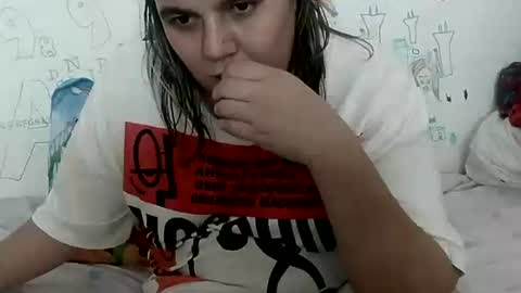 Snapshot of vixenbya chatting on 12.22.24 vixenbya online show from 12.22.24