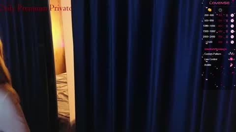 Vicky online show from 10.10.25